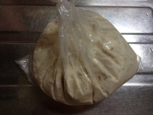 長時間低温発酵後のパン生地