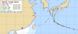 アジアの台風12号（ハロラ）の進路予想