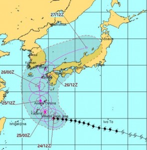 米軍の台風12号（ハロラ）の進路予想